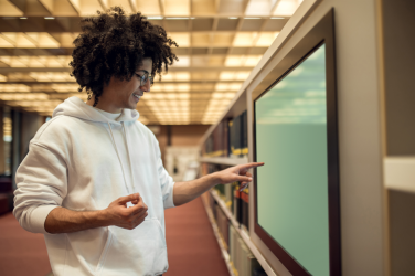 Éducation & Formation : Les bénéfices de l'affichage dynamique dans les établissements scolaires